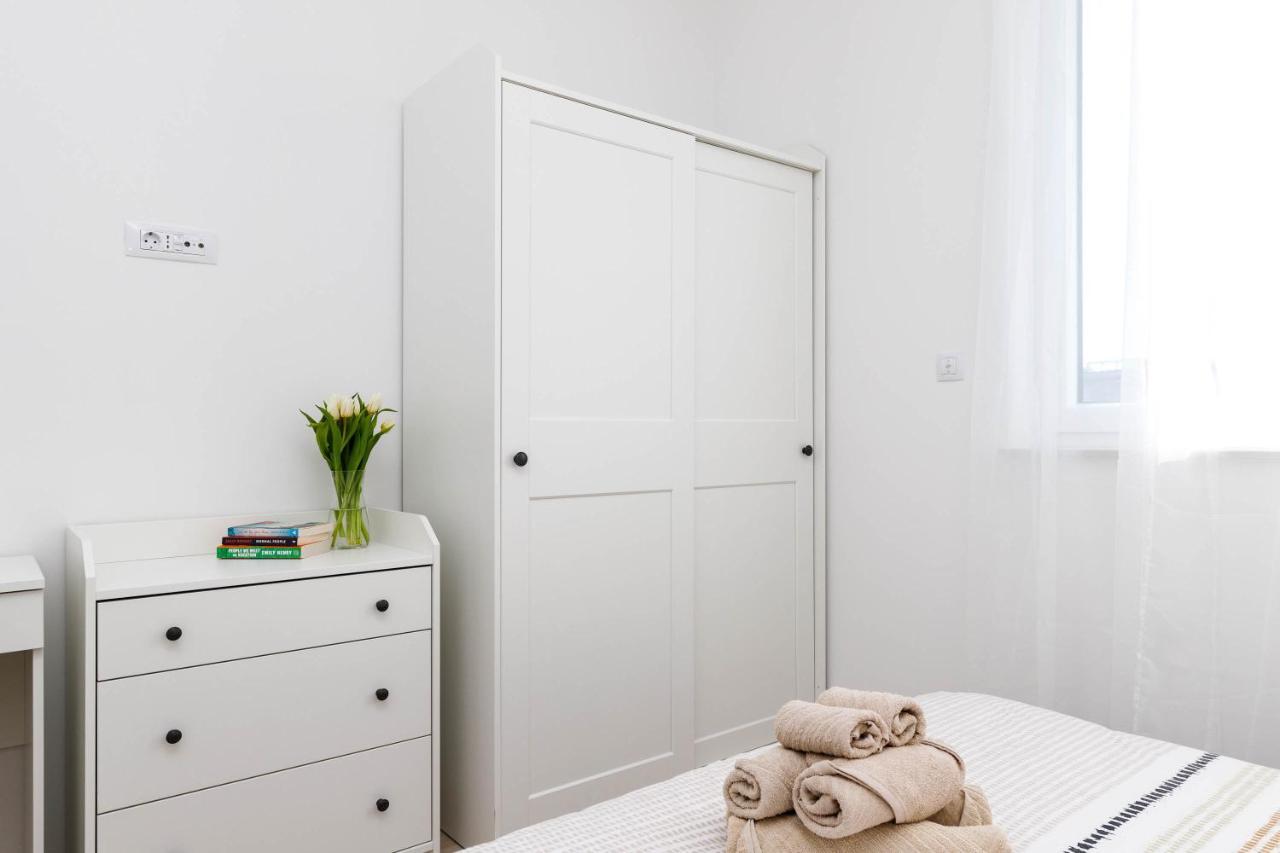 Apartment Klara Krk Town Εξωτερικό φωτογραφία