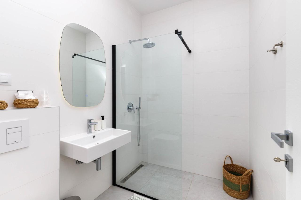 Apartment Klara Krk Town Εξωτερικό φωτογραφία